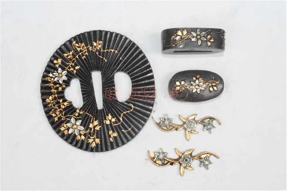 

A Set Forged Tsuba Accessory Pure Copper Fitting For Sword Samurai Katana Broadsword Blade