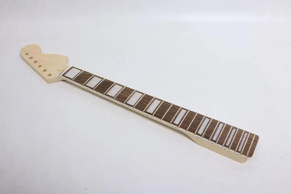 New   Electric  guitar neck 22 fret 24 \'\' maple made and  rosewood  Guitar Fretboard BINDING