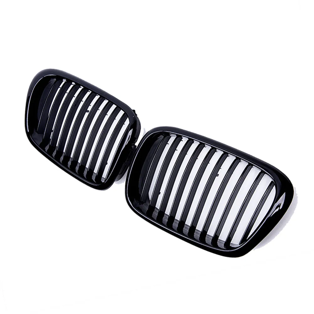 2PCS Front Bumper Kidney Grille Glossy Black Single Line One Slat for BMW 5 Series E39 M5 1999-2004 Car Styling Racing Grill