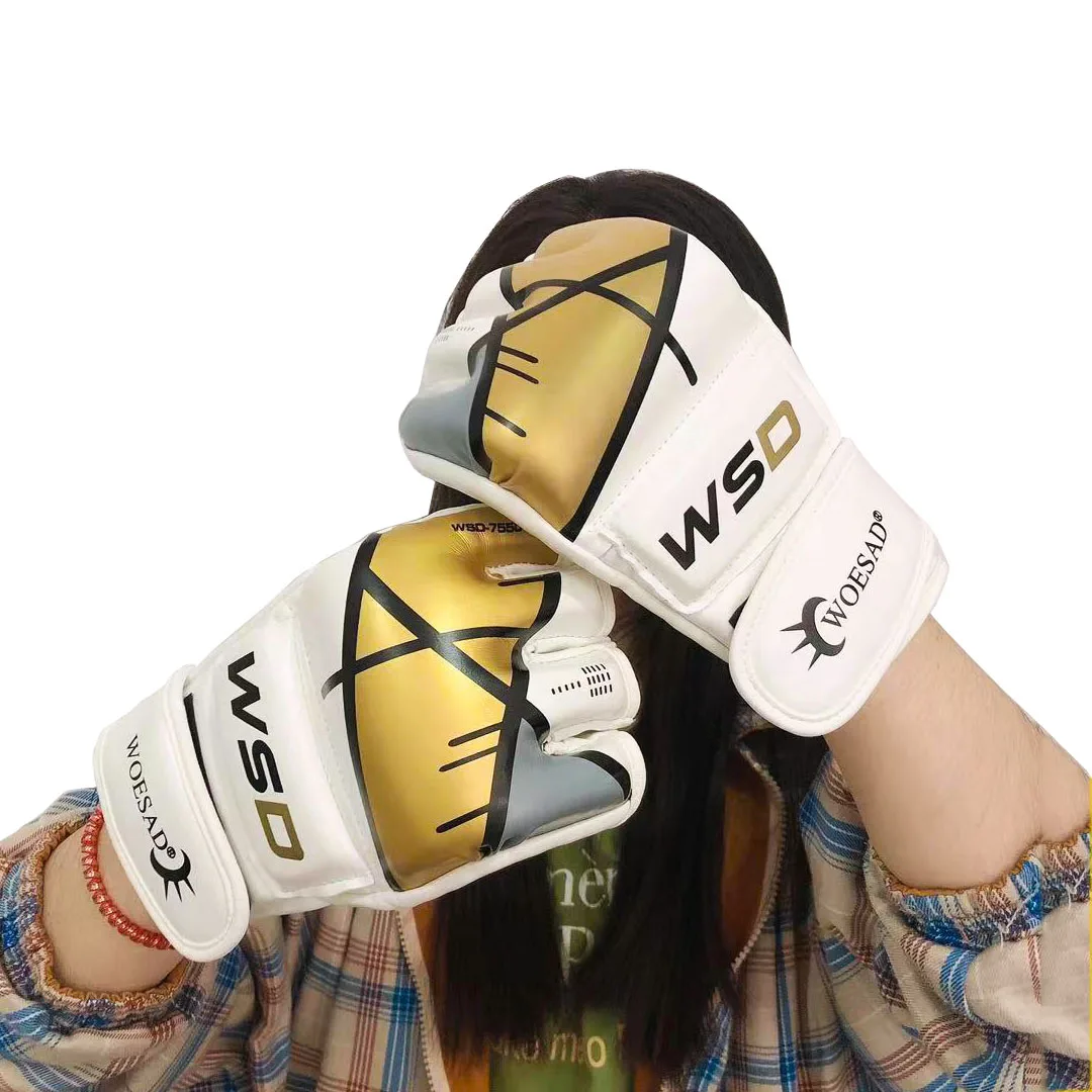 قفازات نصف إصبع MMA ركلة الملاكمة الرجال النساء بولي Karate الكاراتيه الملاكمة التايلاندية Guantes De Boxeo الحرة القتال ساندا كيك بوكسينغ معدات التدريب
