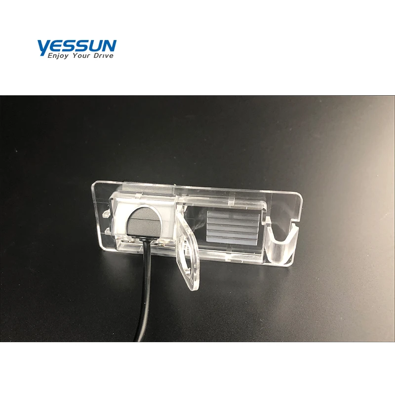 Rear View Camera For Nissan Terrano terano1995 1996 1997 1998 1999~2005 CCD backup rear camera/license plate camera/housing kits