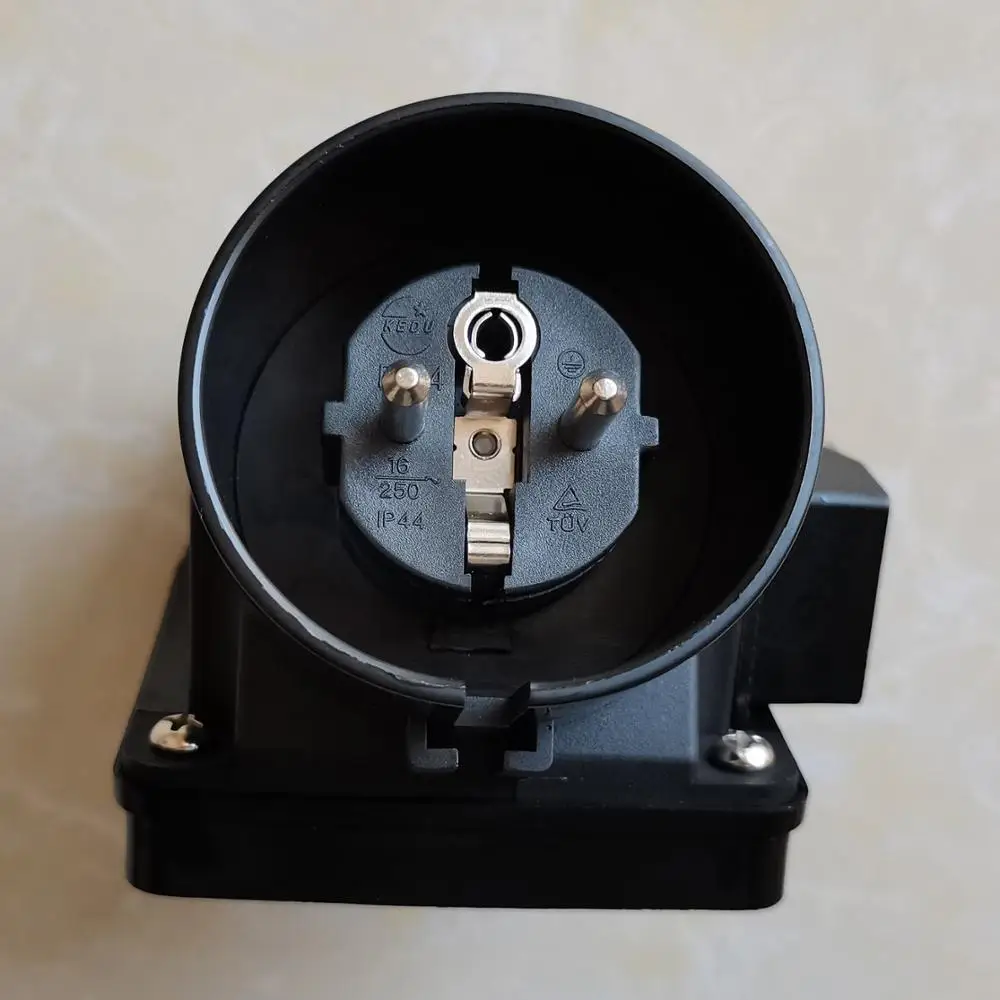 KEDU KOA5L Interruptor de botón electromagnético con enchufe 2P+E 250V 16A IP54 CE