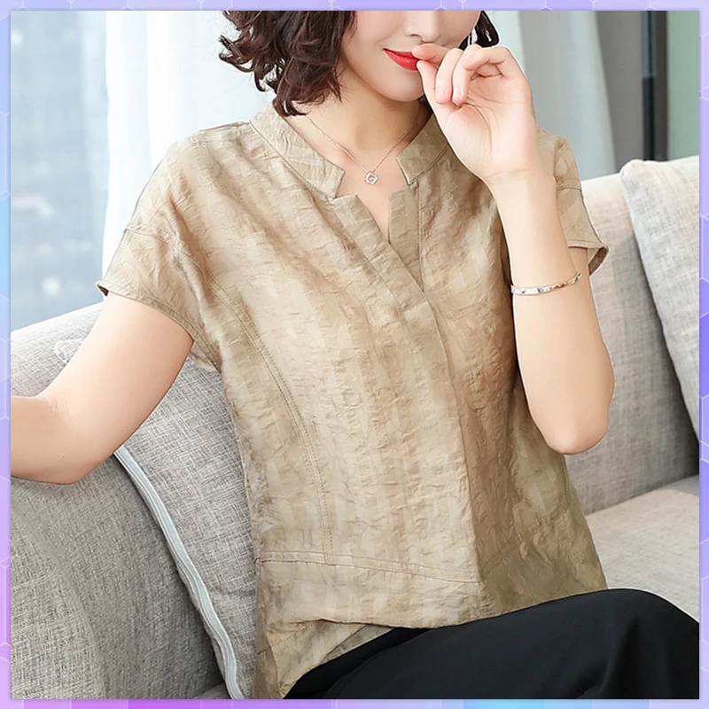 Elegant Women's Tee Shirt Solid Large Size Casual Oversized T-shirt Fashion V-neck Short-sleeved T-shirts Female Clothing Tshirt