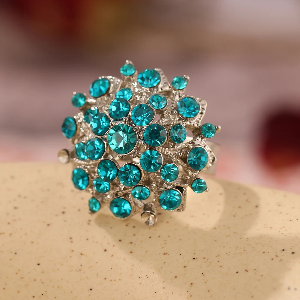 Hot sale vintage bohemian personality jewelry fashion peacock blue crystal ring love, engagement, wedding ring female accessorie