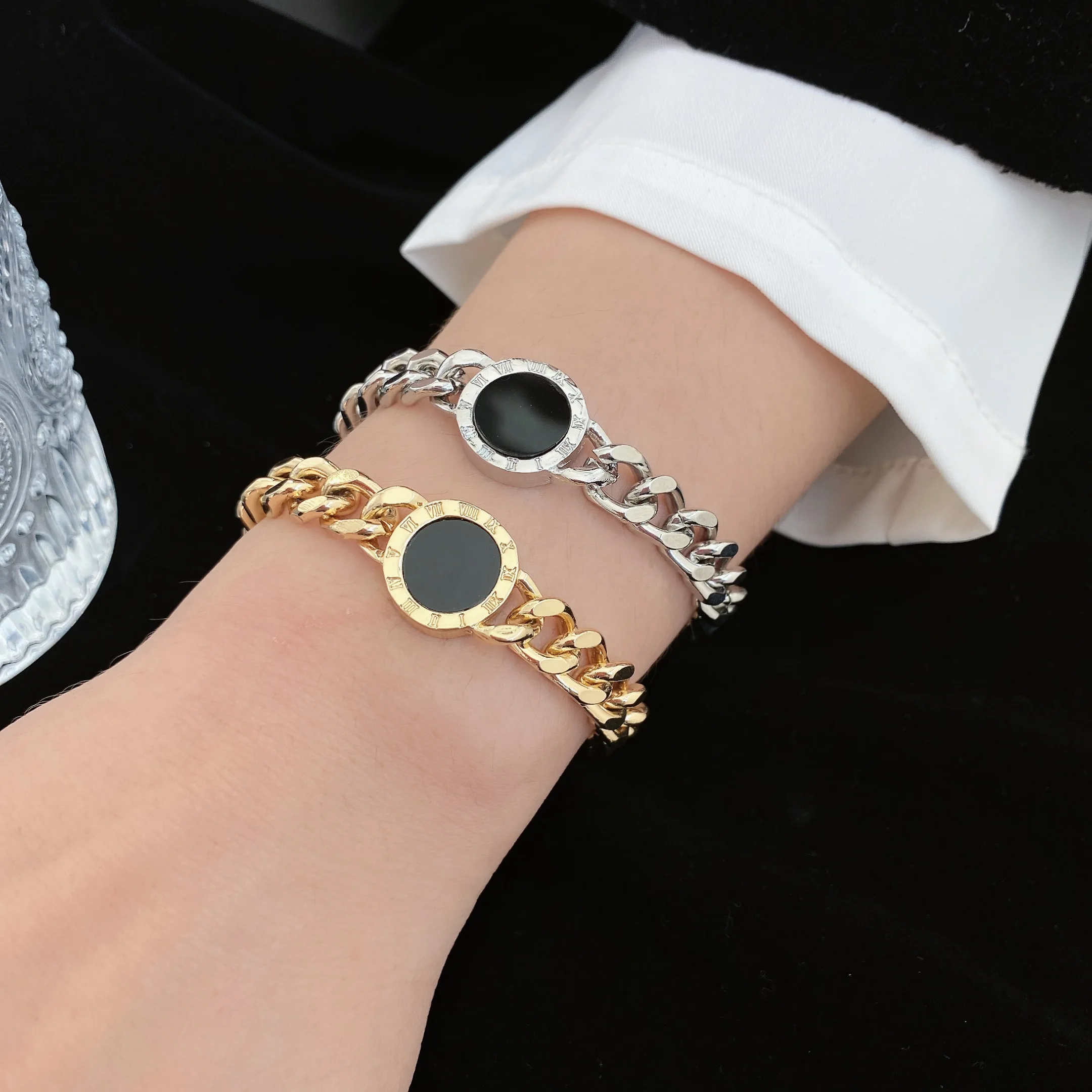 Flashbuy Trendy Roman Numerals Black Round Bracelet for Women Men Chunky Gold Color Thick Chain Statement Jewelry Teen Gift