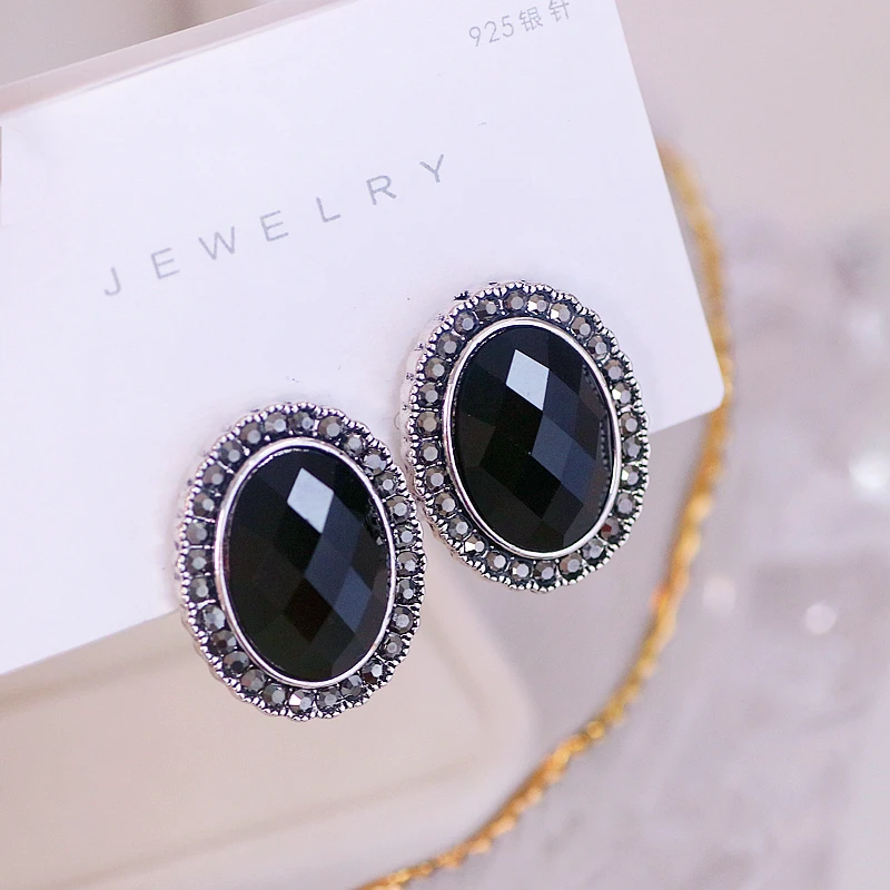 Retro Ethnic style Silver Color Oval Stud Earrings For Women Vintage Boho Black Rhinestone Crystal Earrings Jewelry Accessories