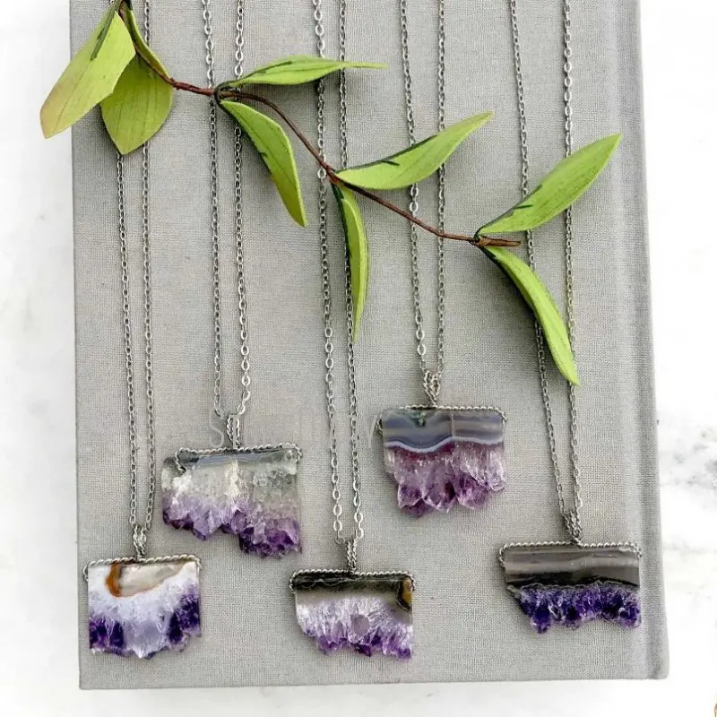 

NM36621 Raw Amethyst Crystals Healing Stones Slice Free Form Chain Necklace Silver Plated Boho Bohemian Jewelry