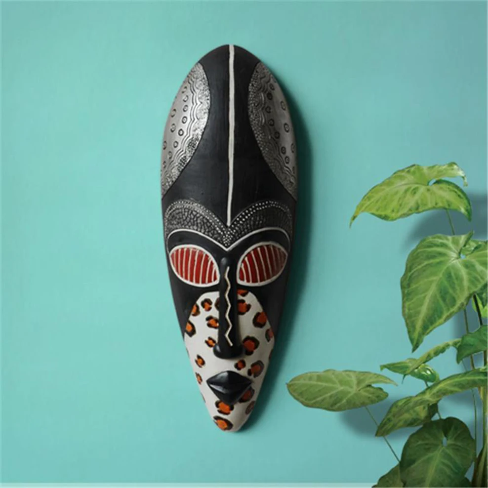 African Color painted mask pendant, Exotic charm wall decorations, Bar coffee house wall hanging ornaments, home decor crafts