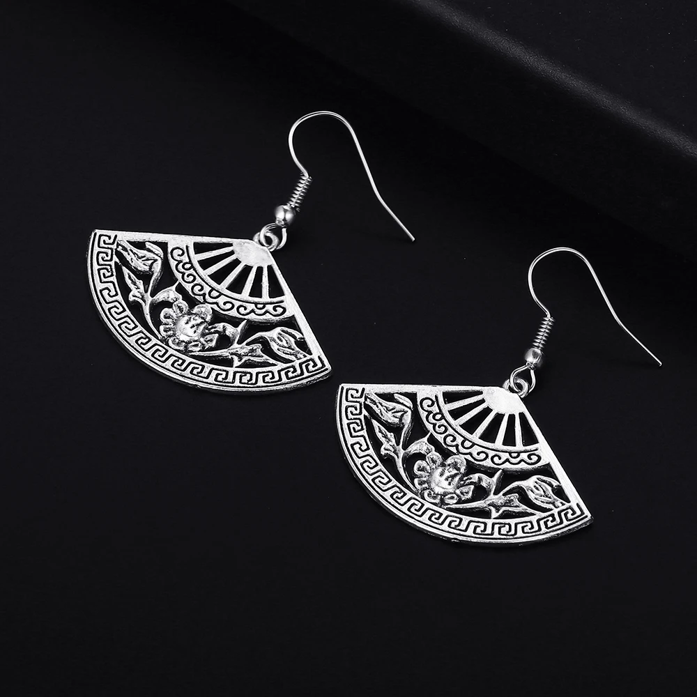 Trendy Vintage Fan Shape Dangle  Antique Silver Plated Earrings for Women Girl Retro Drop Earrings Cute Earring Jewelry