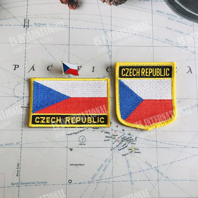 Repubblica ceca bandiera nazionale distintivi bracciale ricamo patch scudo e forma quadrata spilla un Set di accessori in stoffa