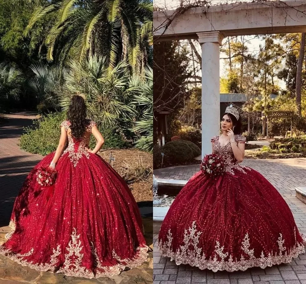 New Lace Burgundy Ball Gown Quinceanera Dresses Gold Beads Backless Sweet 16 Dress Pageant Gowns Vestidos De 15 Anos