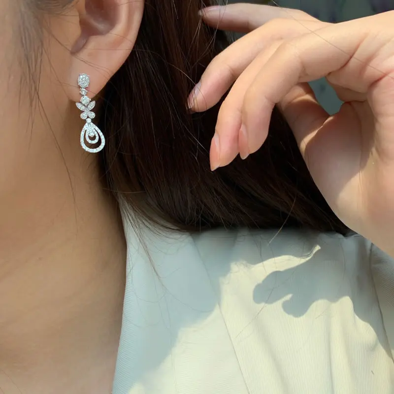 Aazuo Real 18K White Gold Real Diamonds1.0ct Fairy Luxury WaterDrop Stud Earrings Gifted For Women Advanced Wedding Party Au750