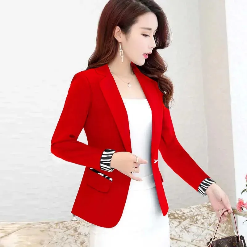 2024 yeni Blazer Suit kadın kore İnce moda elbise Blazer Patchwork kısa tek düğme Lady ofis küçük takım elbise ceket 3XL Tops