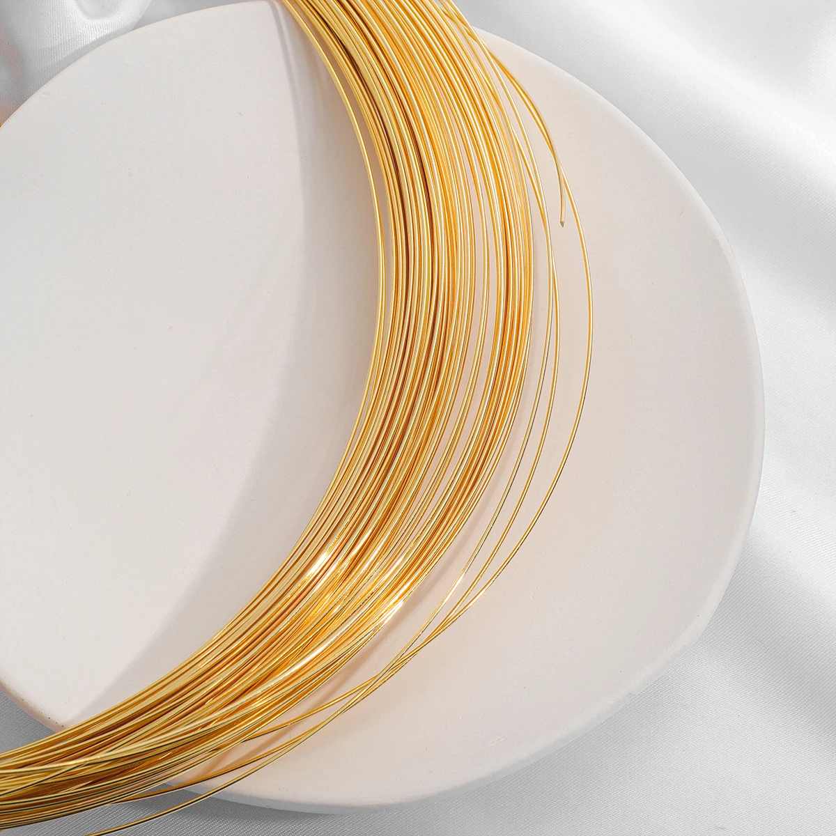 0.7-1 مللي متر 18K مطلية بالذهب النحاس النحاس الديكور سلك الموضوع الحبل حبل ل عقد دي اي واي سوار صنع المجوهرات الاكسسوارات الحرفية