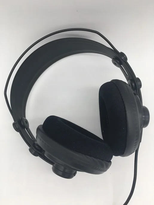 SAMSON Studio Monitor Headphone Dynamic Headset Semi-Open For Recording Monitoring Music Game Playing , Velvet Earpad SR850