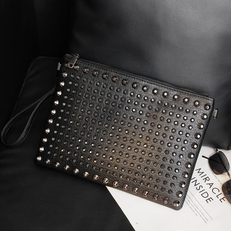 Fashion Rivet Clutch Men Handbag Business Luxury Bag Men\'s Clutches Large Capacity Long Wallet Hand Bag Envelope Purse 2021 New