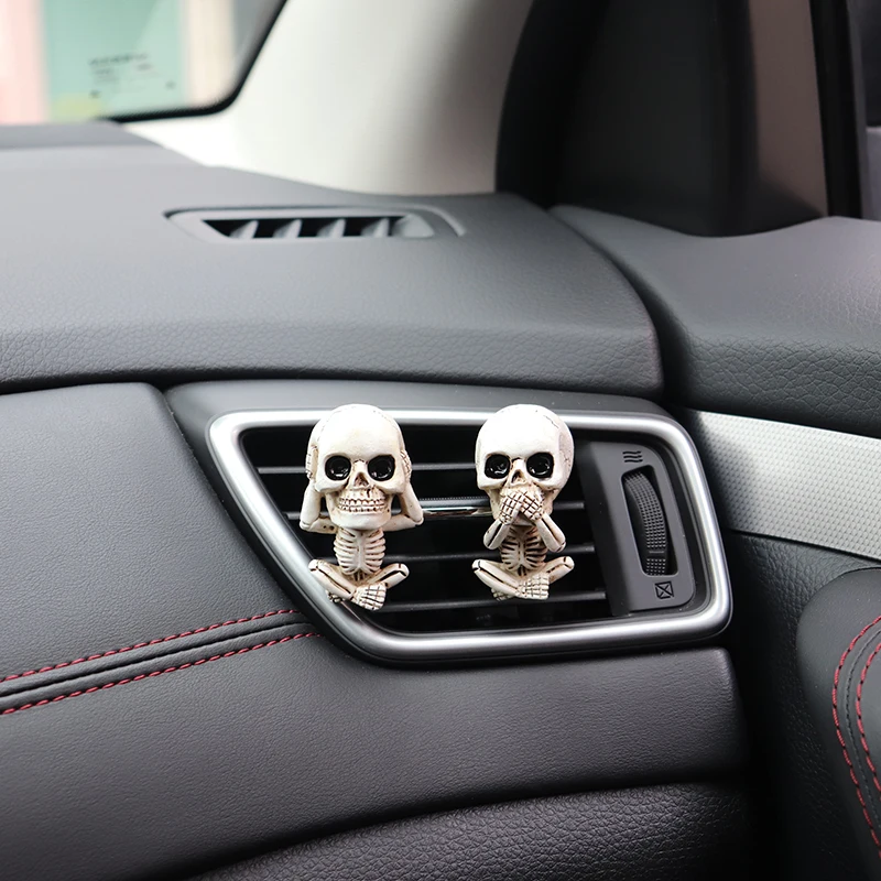 Cool Human Body Skeleton Aromatherapy Resin Car Perfume Bone Skull Ghost Car Air Freshener Vent Clip Scent Car Smell Diffuser