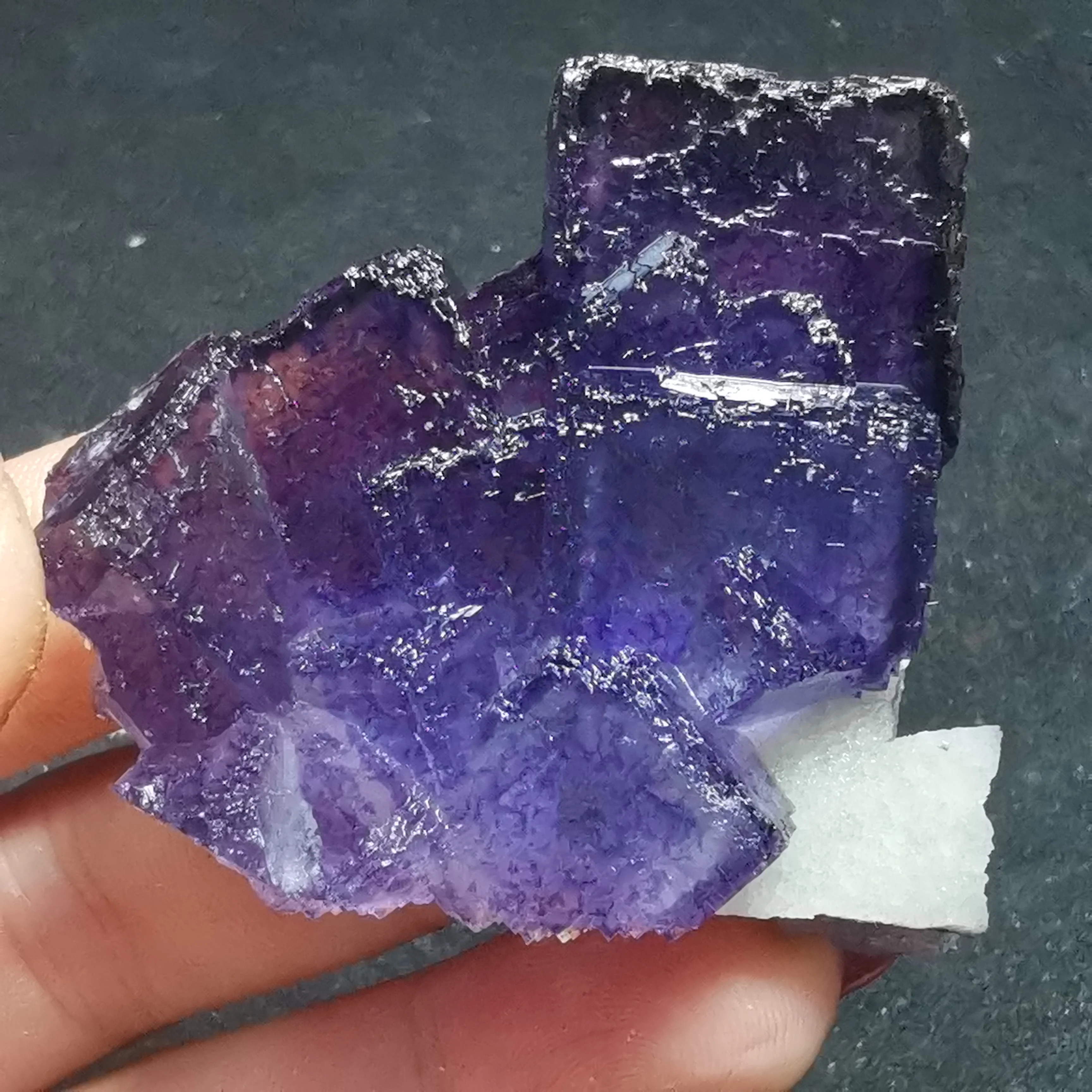 39.4gNatural rare purple fluorite mineral specimen HEALING CRYSTAL QUARTZ GEM