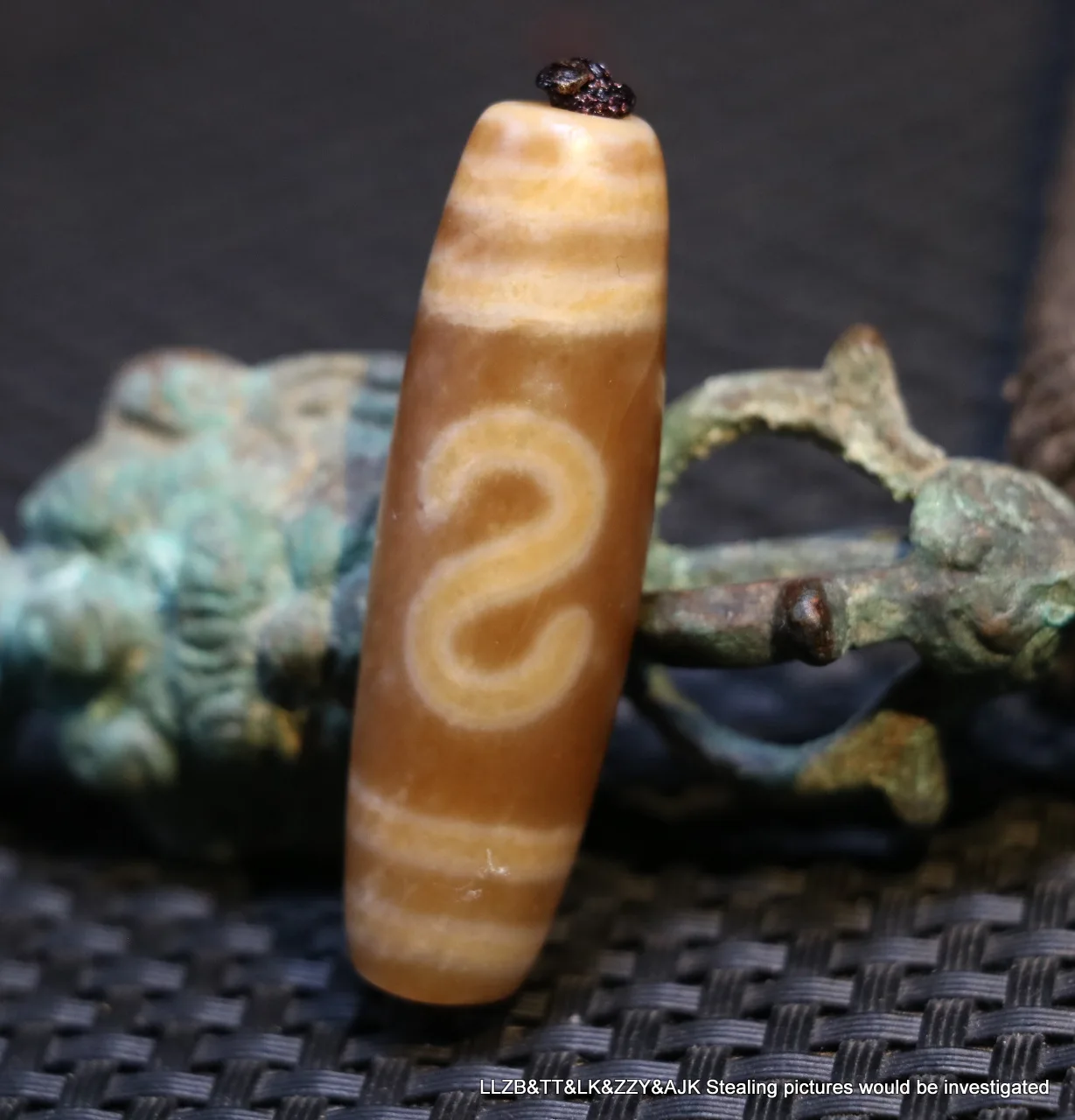 Magic Power Energy Tibetan Old Agate Yellow Color S Money Hook Coin dZi Bead Amulet Pendant Talisman  5A+ T UPD220102A15