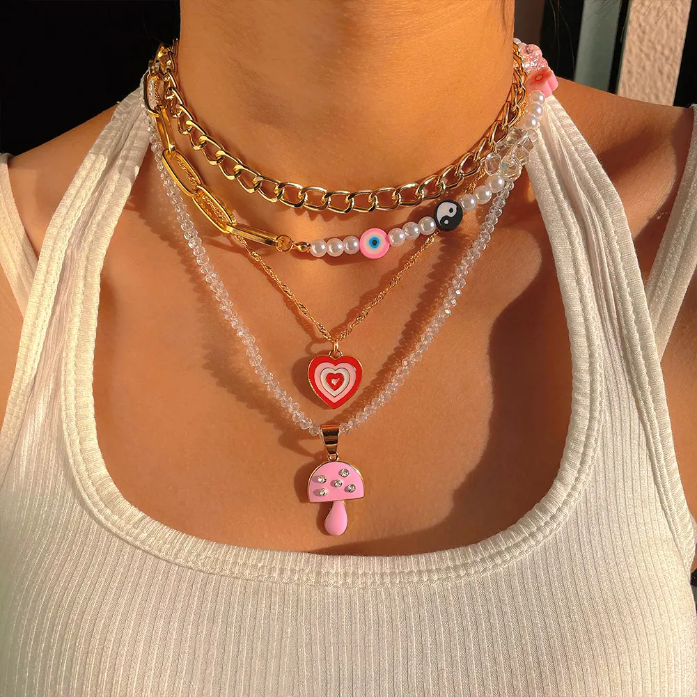Pink Gummy Bear Pearl Beaded Choker Necklace For Women Multilayer Asymmetrical Flower Beads Metal Chain Necklace Fashion Jewelry