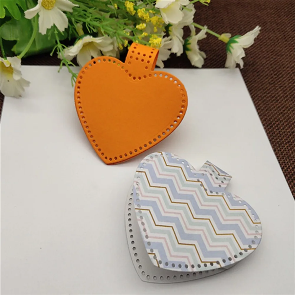 Die Cut Metal Cutting die keychain shaker Heart Paper Key Chain Scrapbook Paper Craft Card Punch Art Knife Cutter