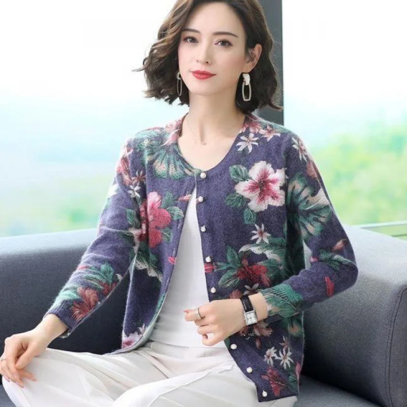 Fashion Middle-Aged Elderly Women\'s Sweater  Cardigan New 2023 Spring Autumn Sweater Coat Female Outerwear Thin Knitwear Top