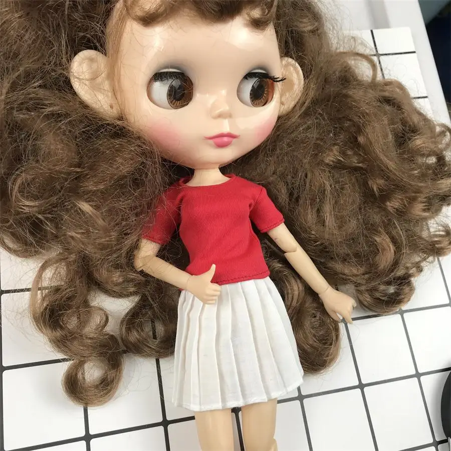 1PCS Blyth Kleidung Weiß/Rosa/Rot/Grau/Schwarz Kurzes klassisches T-Shirt für Momoko, Obistu, Licca, FR 1/6 Puppe – Detail 6