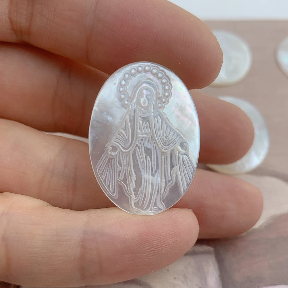 

22*30mm Natural Mother of Pearl Shell Oval Virgin Mary Medal Charms For Jewelry Making Pendant Inlaid Accessories