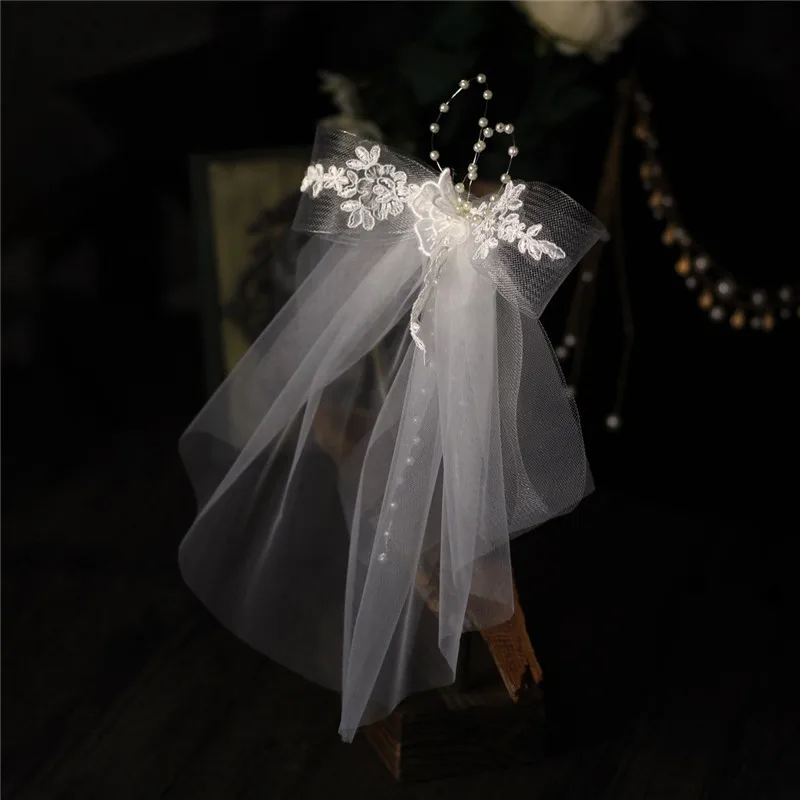 CC Wedding Veil Engagement Hair Accessories for Women Fashion Jewelry 100% Handmade Bride Veils With Comb Lace White Lvory V666