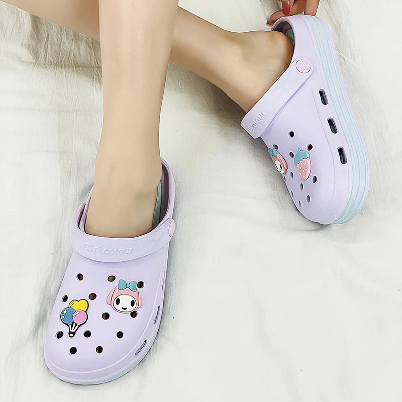 New Women Clogs Sandals Home Non-slip Summer Hole Shoes Female Flat slippers Plastic Female Girls Waterproof EVA Garden Shoes