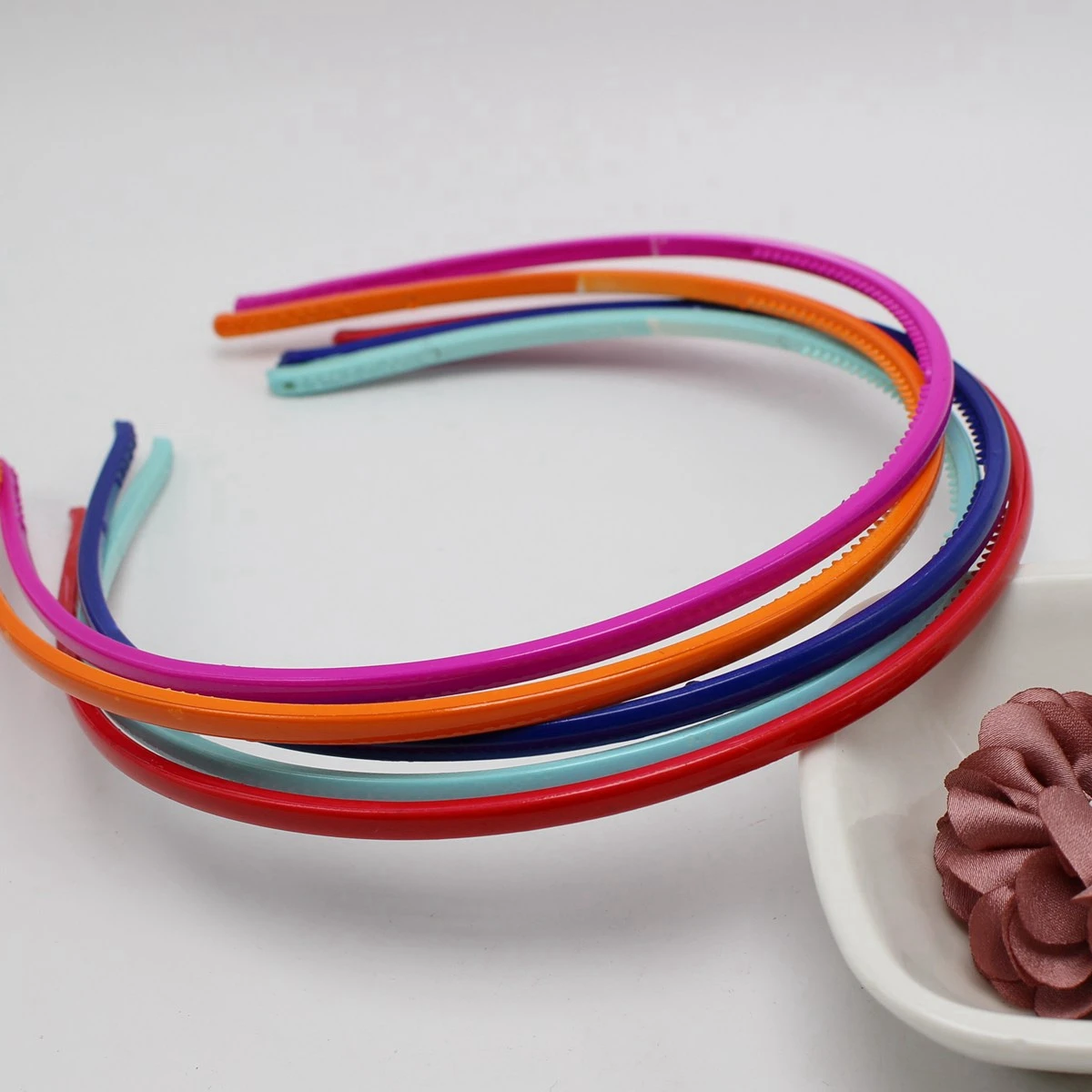 10 Mixed Bubblegum Color Plastic Narrow Thin Hair band Headband 4mm With Teeth