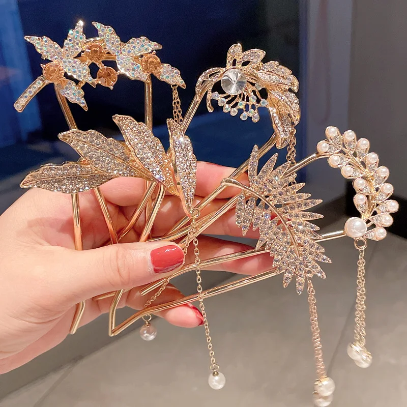 Nowa moda Kobieta Elegancka perła Rhinestone w kształcie litery U Prosta perła Metalowa spinka do włosów Alloy Barrettes Dziewczęce akcesoria do włosów Nakrycia głowy