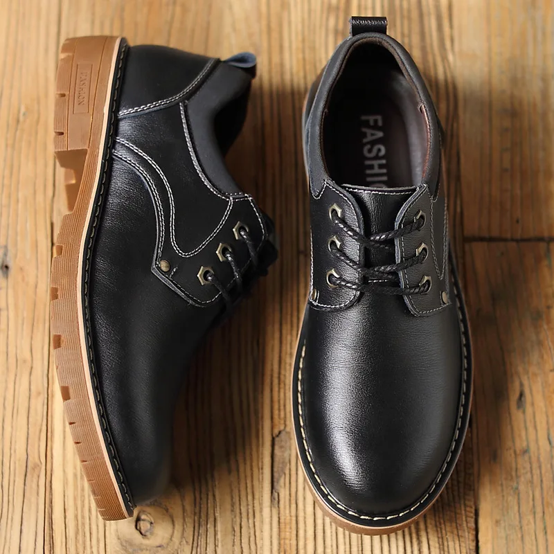 2023 Autumn New Men Leather Shoes Brogue Casual safety shoes Men Genuine Leather Shoes Work Business Casual Sneakers