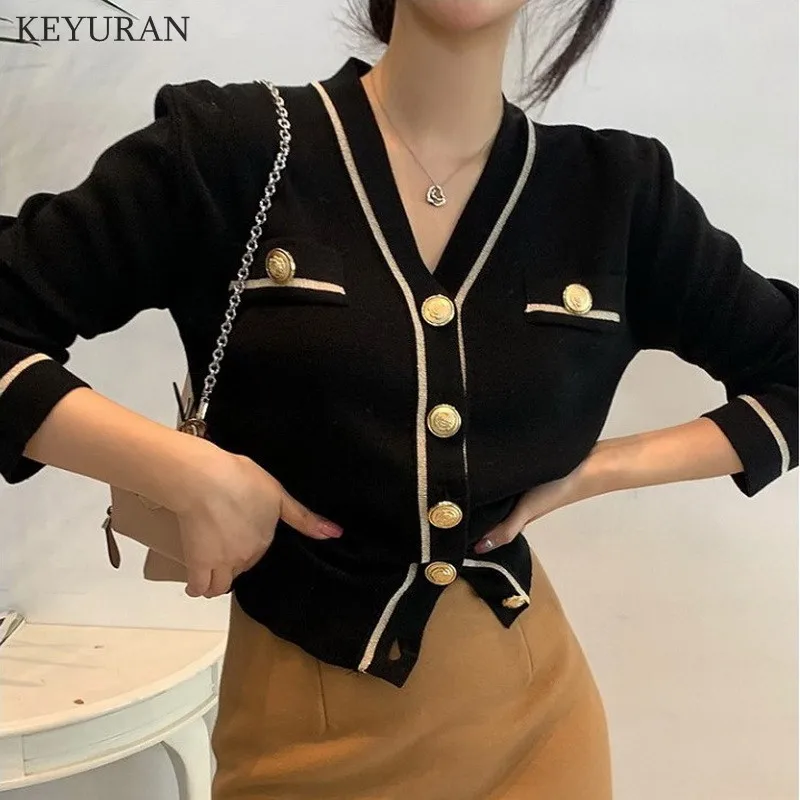 Chic Knitted Cardigan Woman 2024 Button Vintage Sweater Female V-Neck Single-breasted Cropped Sweater Outwear Women Kniting Tops