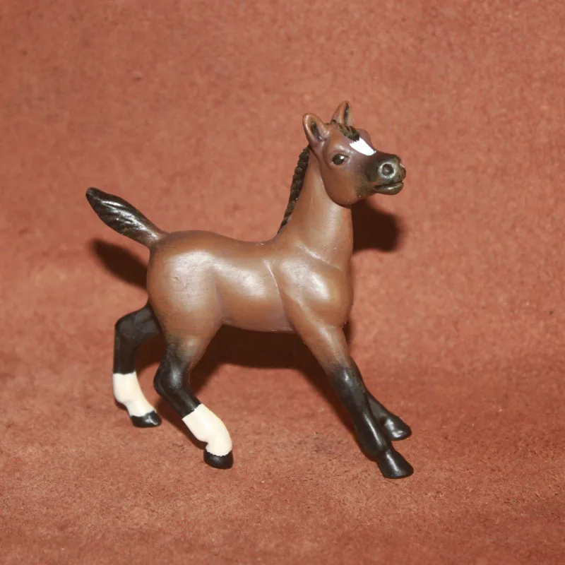 Modelo de caballo de Animal de granja Hanoverian Piebald Arabian Running Yellow Steed Fairy Garden, decoración en miniatura, figura de acción, juguetes para niños