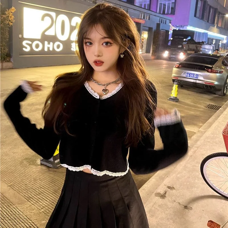 Black Cardigan Women Chic Vintage Fall Slim College Girls Cropped Knitwear All-match Ulzzang Simple Stylish Female Sweater Basic