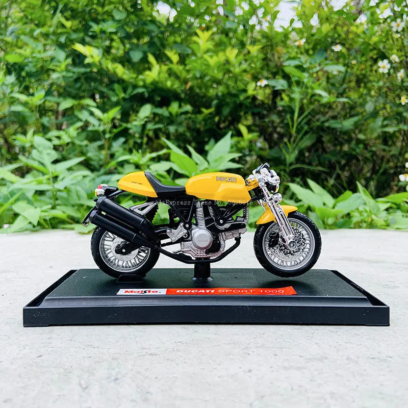 Maisto 1:18 16スタイルドゥカティスポーツ1000オリジナル認可シミュレーション合金オートバイモデルおもちゃの車のギフトコレクション