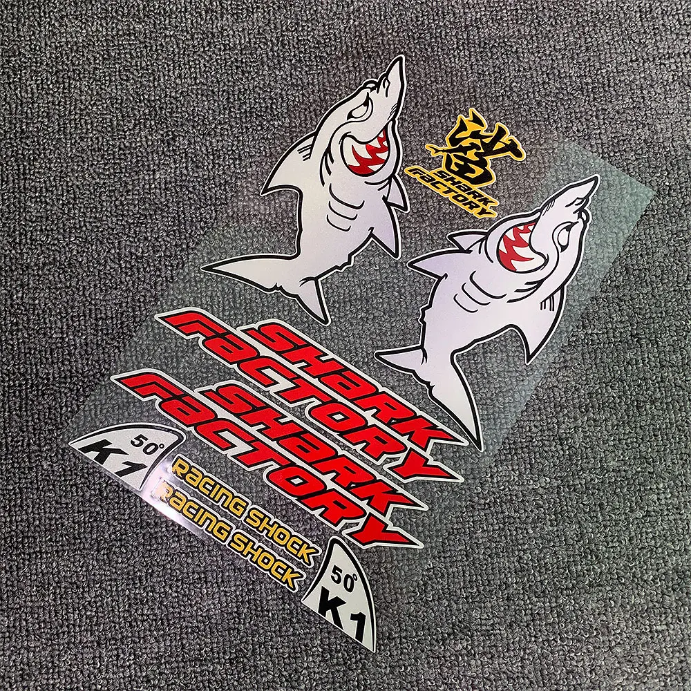Autocollants étanches pour moto, accessoires de voiture de coulée, décalcomanies de requin pour casque de moteur de course, style de voiture, 18cm x 27cm