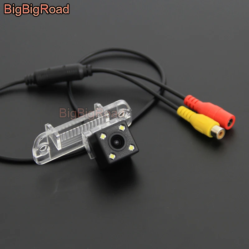 

BigBigRoad For Mercedes Benz M ML W164 ML450 ML350 ML300 ML250 Wireless Camera Car Rear View Backup Reversing Camera Waterproof