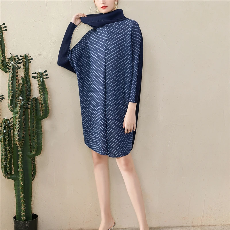 

HOT SELLING Miyake fashion long-sleeved T-shirt new fold stripe long T-shirt IN STOCK