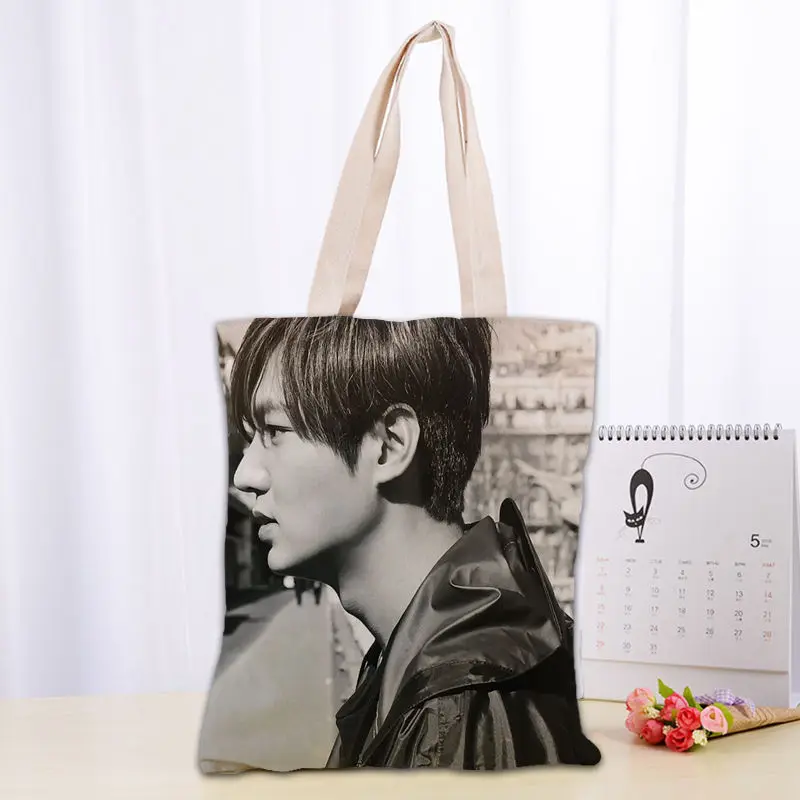 Borsa tote in tela Lee Min Ho di alta qualità Moda durevole Borsa da donna in cotone e lino per studenti Borse per la spesa stampate Logo