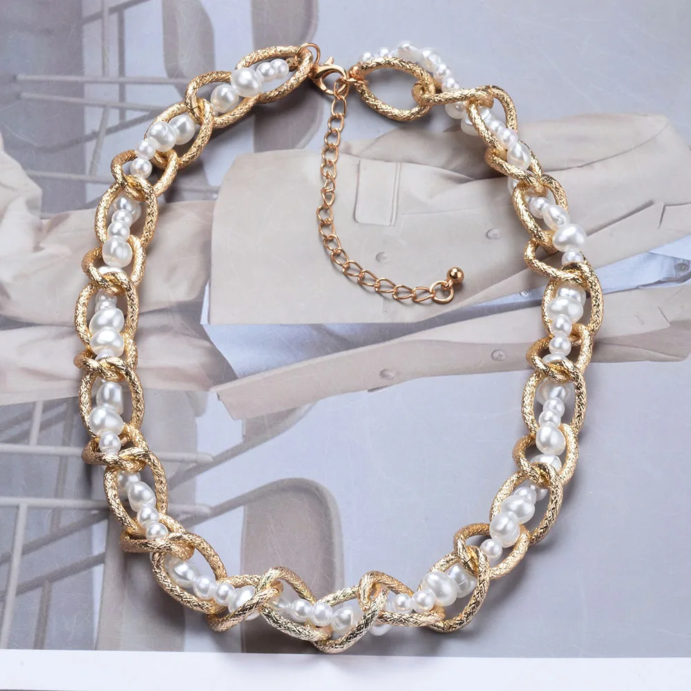 

2025 New Golden Metal Chains Link Choker Necklaec Women Indian Faux Pearl Beaded Statement Large Collar Necklace Jewelry