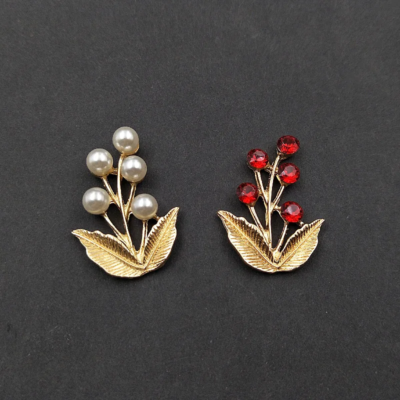 

2021New 100Pcs Gold Rhinestones Leaves Button for DIY Wedding Bridal Headdress Jewelry or Hair Accessories HZ857