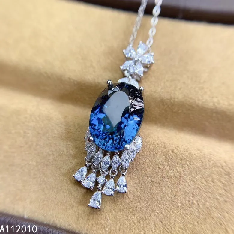 

KJJEAXCMY Fine Jewelry 925 Sterling Silver inlaid Natural blue topaz Female Miss Girl Woman noble gemstone Pendant Necklace