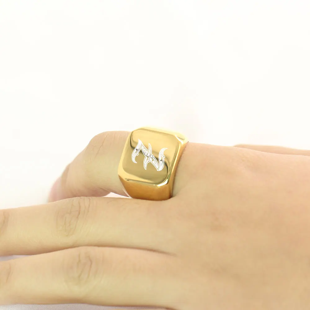 خواتم ذهبية اللون للرجال بأحرف كبيرة مخصصة من الفولاذ المقاوم للصدأ مجوهرات أولية خاتم إصبع مخصص لإكسسوارات الهدايا للرجال #2
