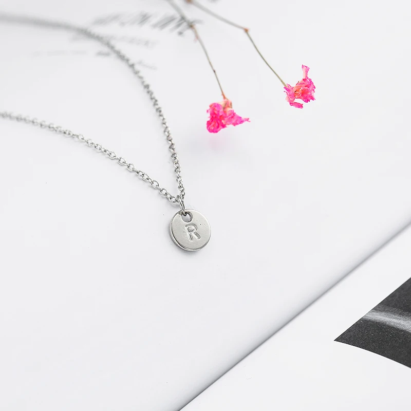 Dinglly silver color 26 Letters Dangle Charm Round Pendant Fit Bracelet & Necklace Diy Name Initials Charm Jewelry Accessories