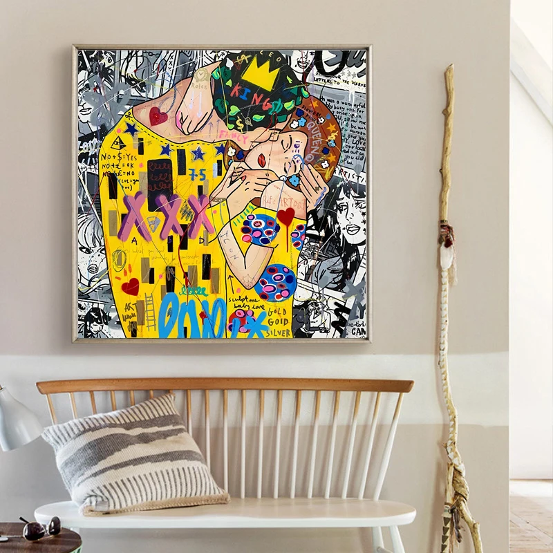 Black and Golden Canvas Painting Hug and Kiss Street Graffiti Art Posters and Prints Abstract Wall Picture for Living Room Decor