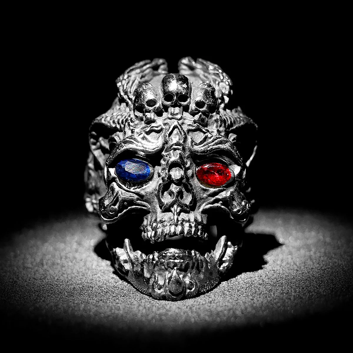 Domineering Hades Skull Evil Eyes Stainless Steel Mens Rings Punk for Male Boyfriend Biker Jewelry Creativity Gift Wholesale