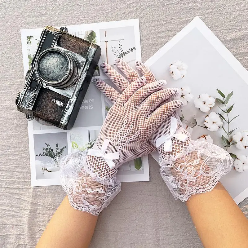 Cool Lace Gloves Summer Ladies Fashion Lace Fashion Personality Mesh Women's Wedding Etiquette Sunscreen Gloves