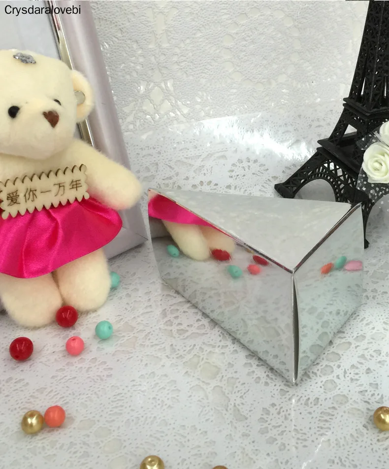 100pcs/lot Cake Style Triangular Wedding Candy Box Birthday Party Baby Shower Triangular Chocolate Gift Boxes Party Favors